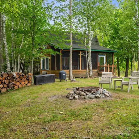 Hatch Lake Tiny House - Get Up North Retreats